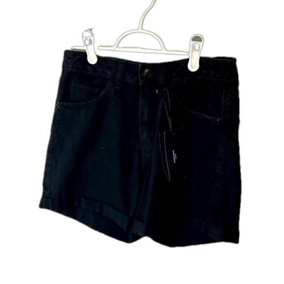 NWT size small Vero Moda denim loose shorts - Picture 2 of 5